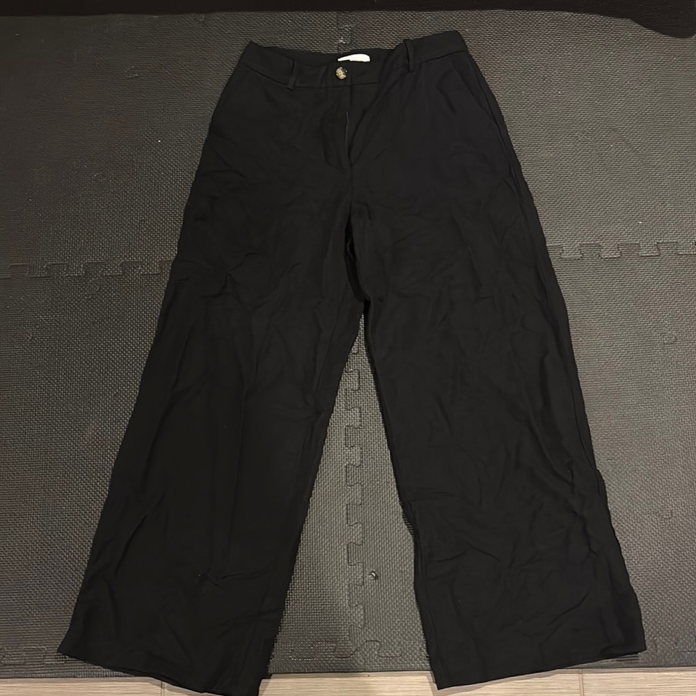 Women Black trousers